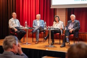 Discussion Round at the 4th Forum Unique Codes